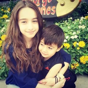 Meet your Posher, Zebar